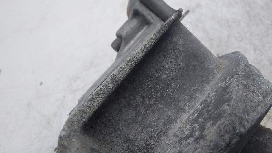 MERCEDES BENZ A-CLS W176 PETROL ENGINE MOUNT LEFT SIDE A2462400617 FMR448