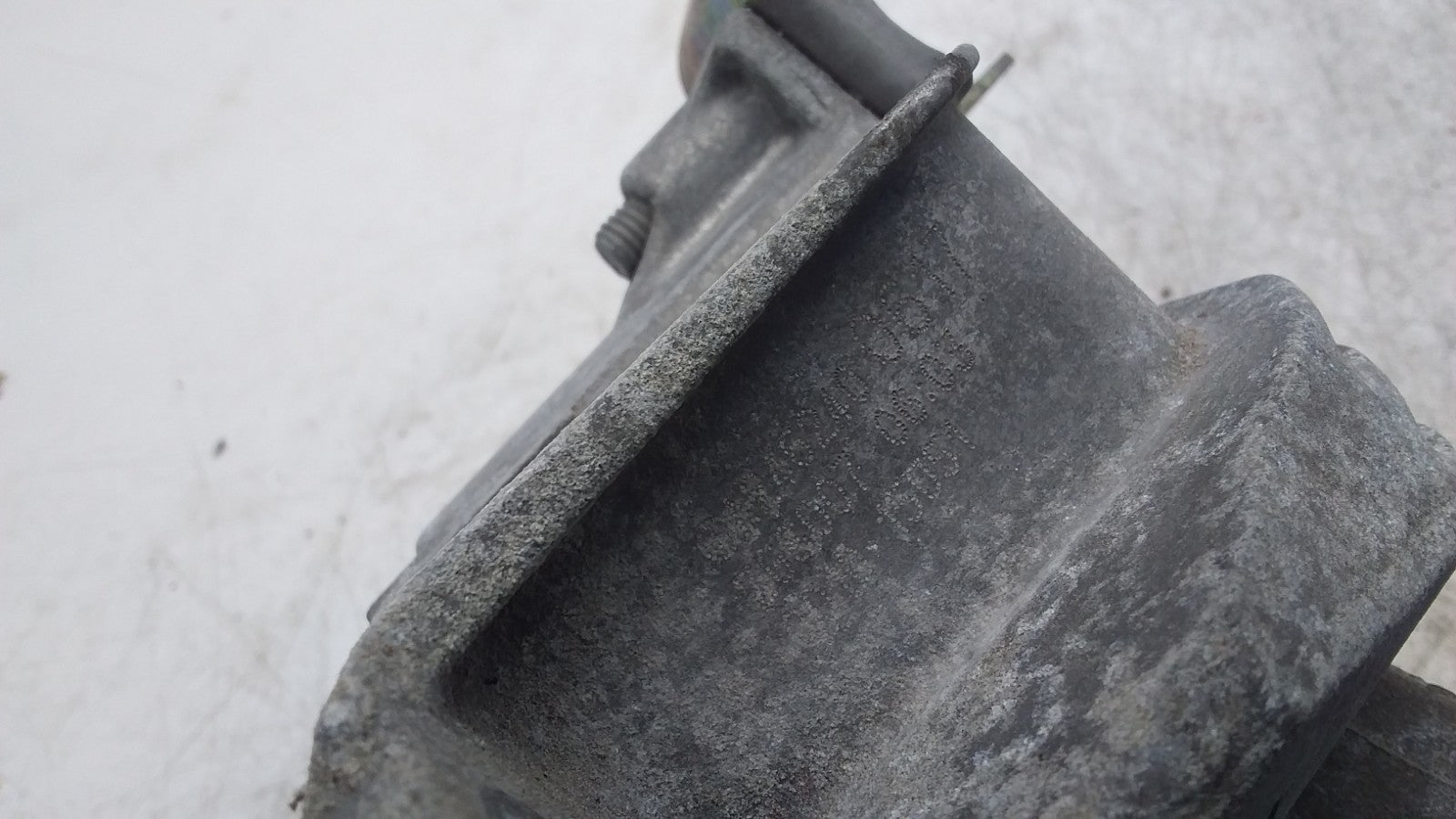 MERCEDES BENZ A-CLS W176 PETROL ENGINE MOUNT LEFT SIDE A2462400617 FMR448