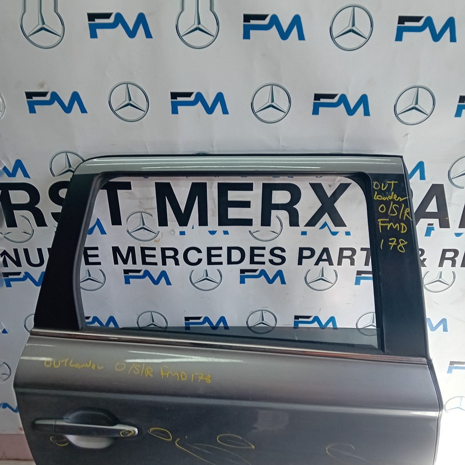 MITSUBISHI OUTLANDER MK3 DRIVER SIDE REAR DOOR OSR GREY 2013 ON COMPLETE FMD178