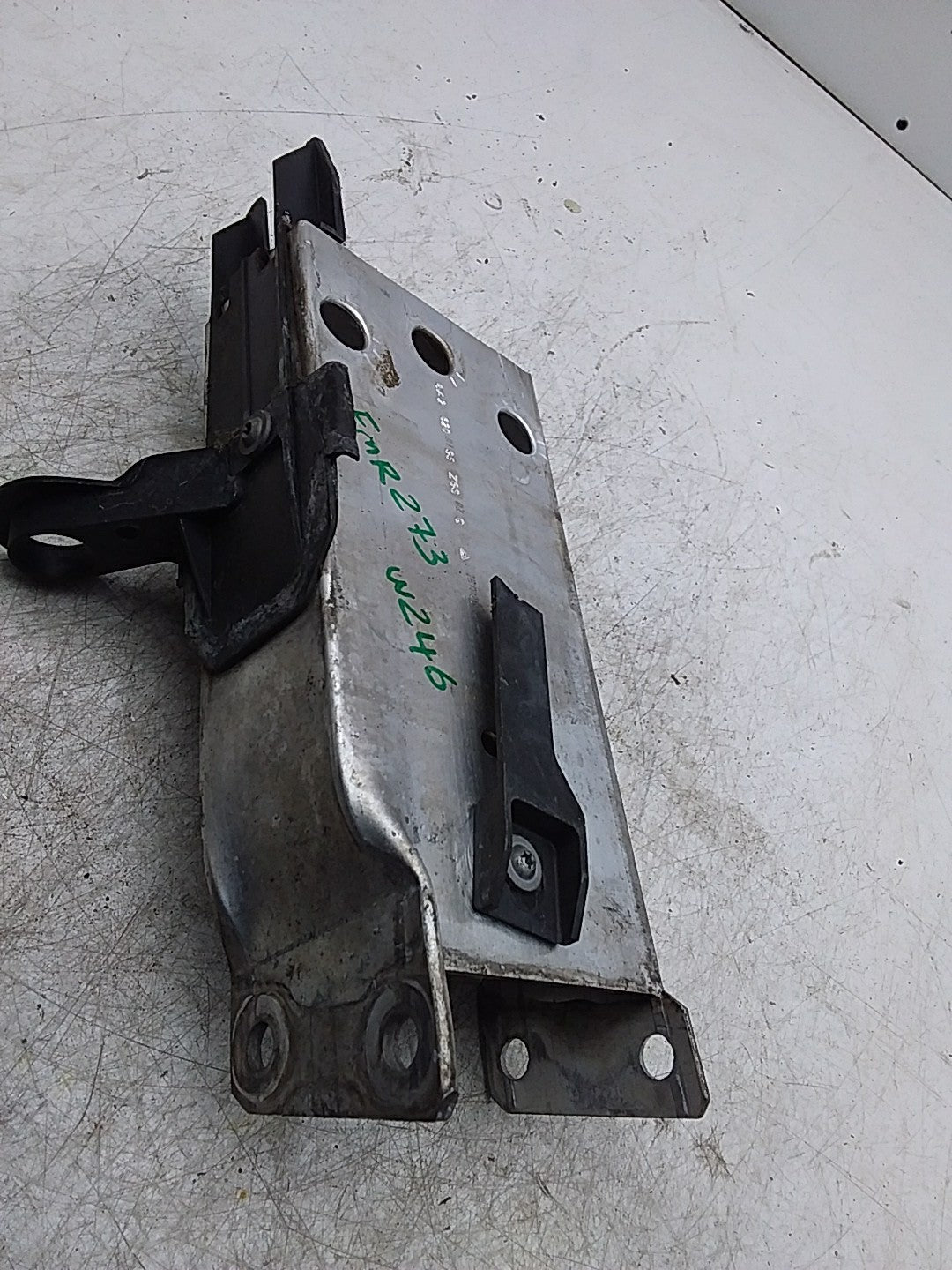 MERCEDES B-CLASS W246 BUMPER DEFORMATION MOUNT RIGHT SIDE A2466200195 FMR273