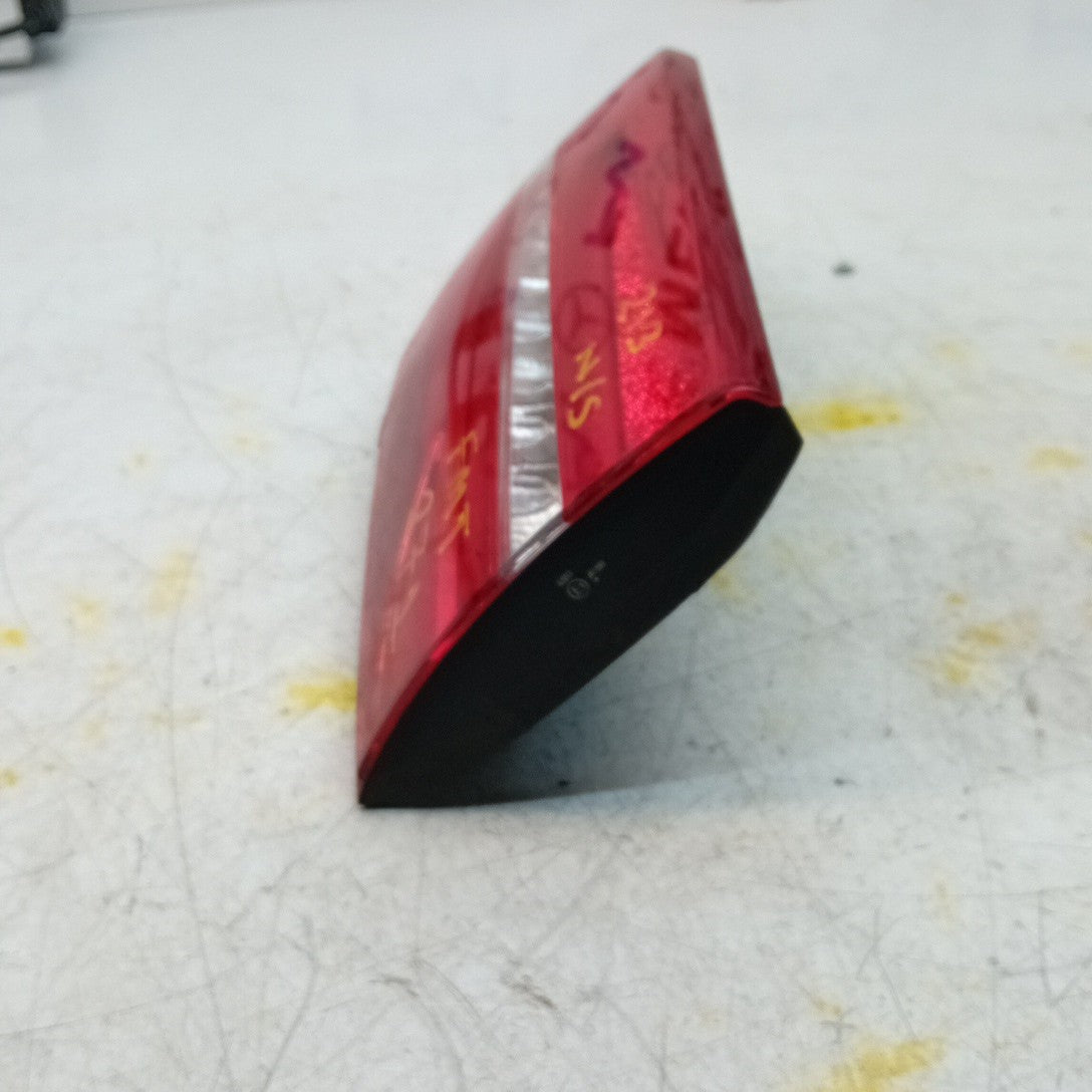 MERCEDES BENZ  E-CLASS W213 PASSENGER LEFT NS REAR TAIL LIGHT  2016 FMT271