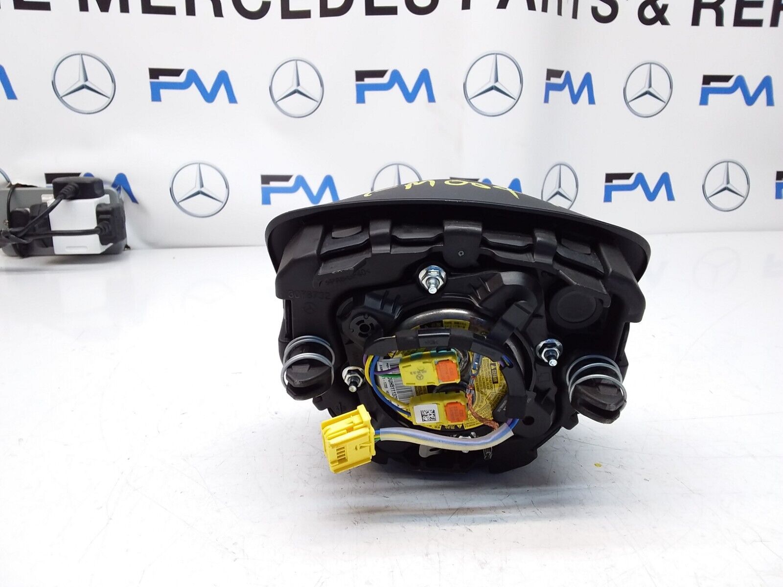 MERCEDES C-CLASS W205 STEERING WHEEL AIRBAG 308998796162-AD FM00492