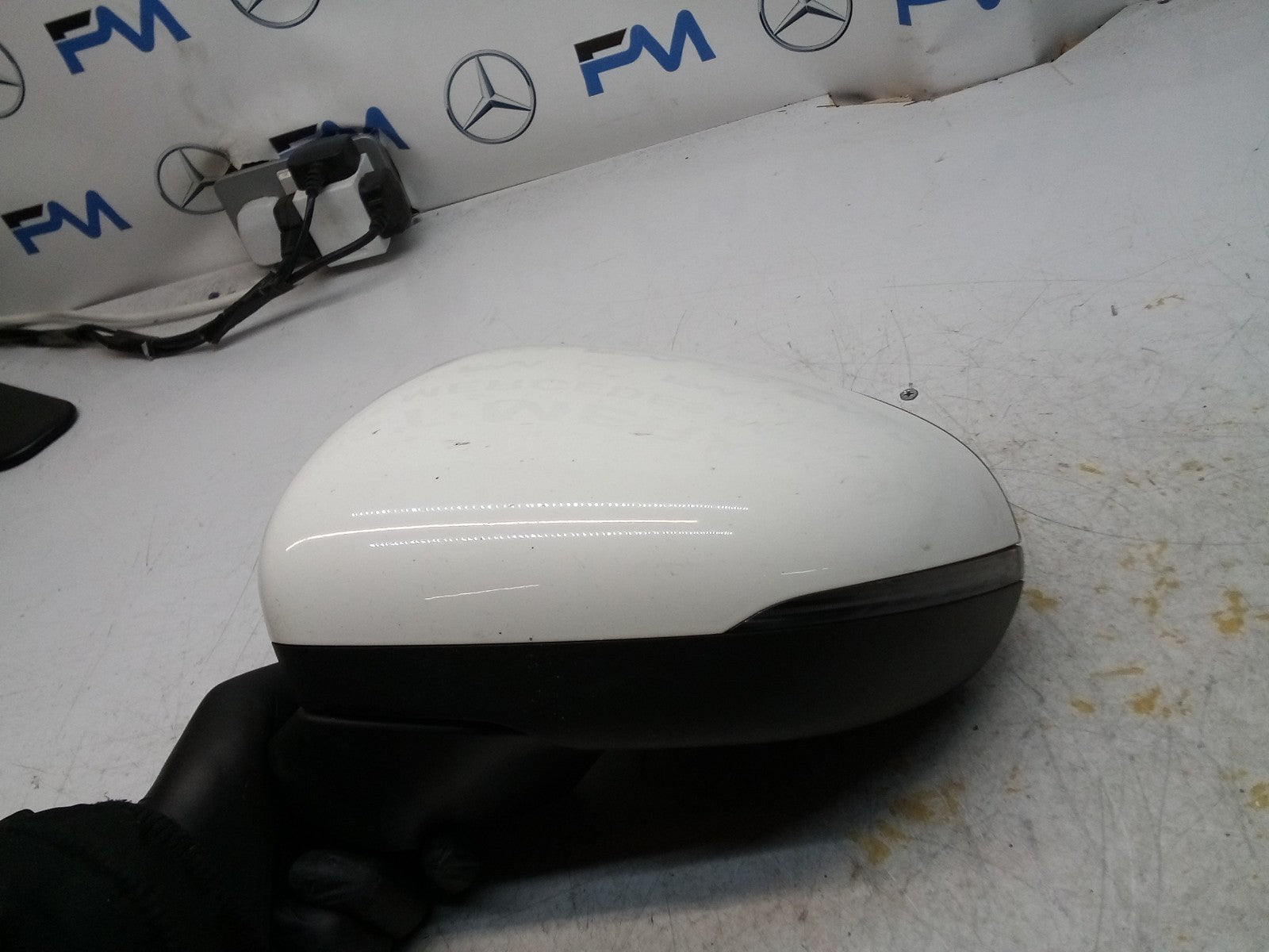 MERCEDES A-CLASS  W177 PASSENGER SIDE WING MIRROR A1778104303 WHITE FMM31