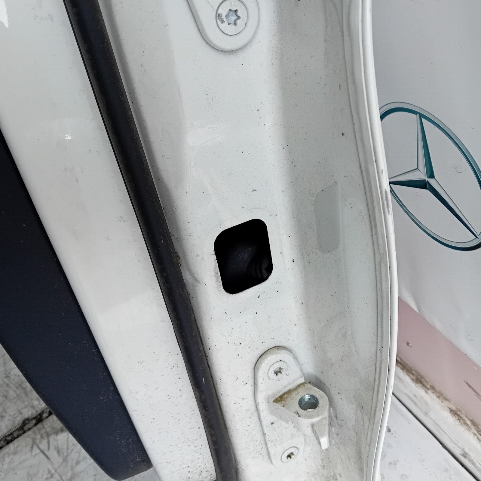MERCEDES CLA W117 PASSENGER REAR DOOR NSR WHITE 2013-19 COMPLETE FMD234