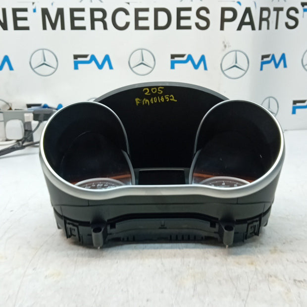 MERCEDES C-CLASS W205 SPEEDOMETER INSTRUMENT CLUSTER  A2059007033 FM001652