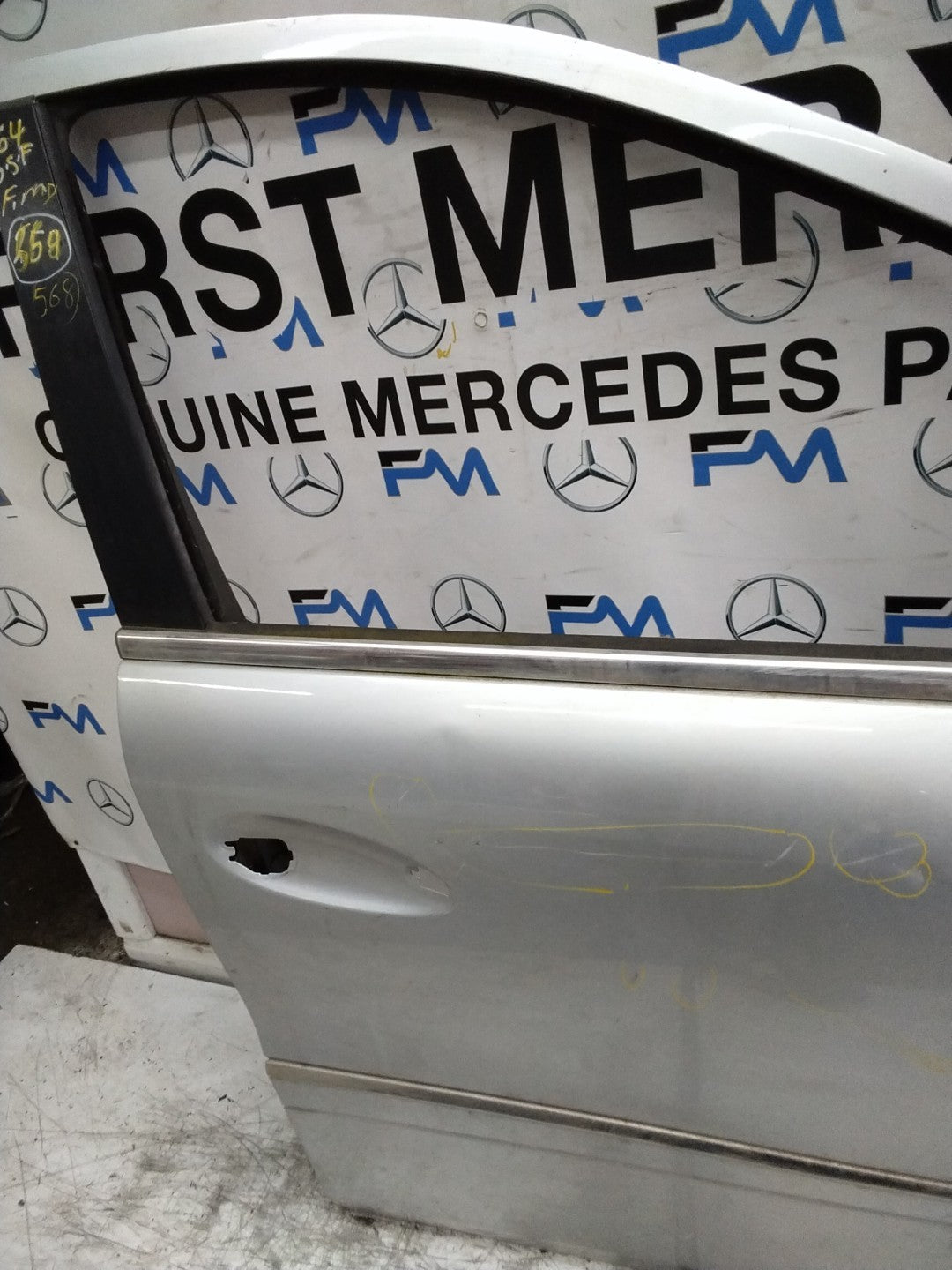 MERCEDES M-CLASS W164 DRIVER FRONT DOOR OSF SILVER 2005-2011  FMD568