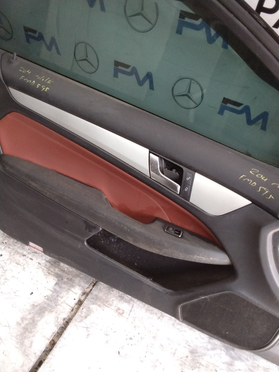 MERCEDES BENZ C-CLS W204 SLN PASSENGER FRONT DOOR NSF SILVER 2008-14  FMD595