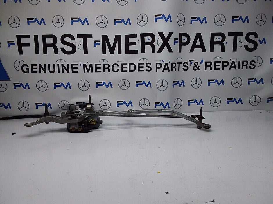 14-21 MERCEDES C CLASS WINDSCREEN WIPER MOTOR & LINKAGE FRONT A2058200940FM00206