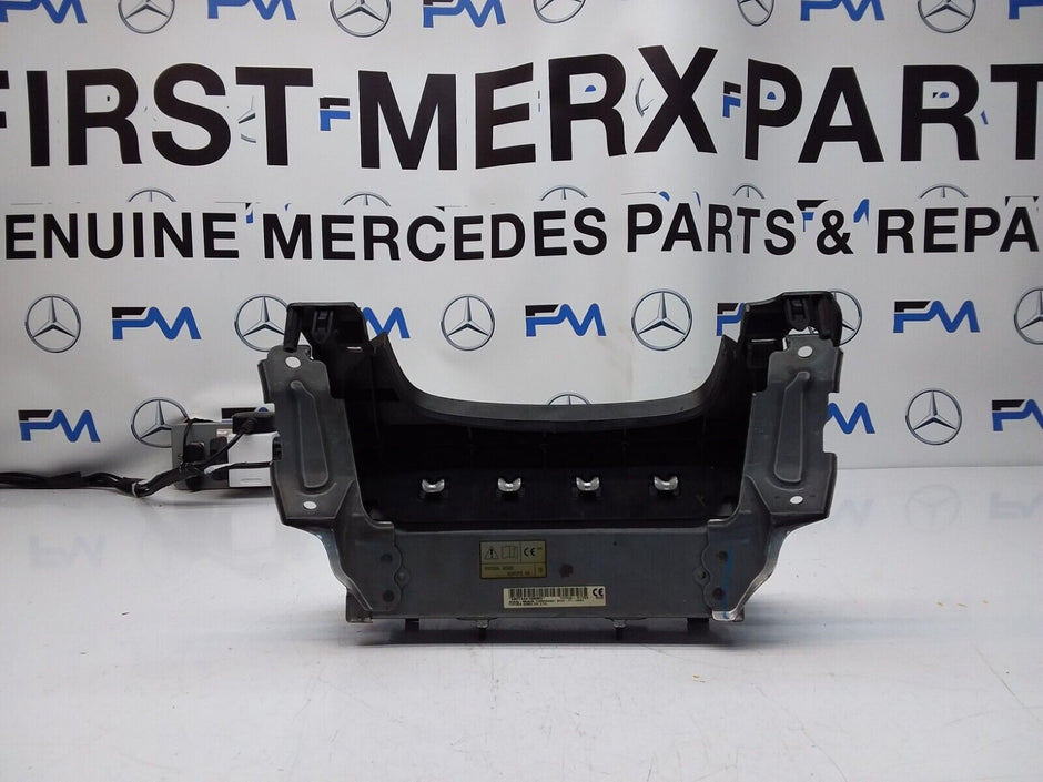 MITSUBISHI OUTLANDER MK3 KNEE AIR SRS BAG RIGHT DRIVER SIDE 7030A-31754 FM00308