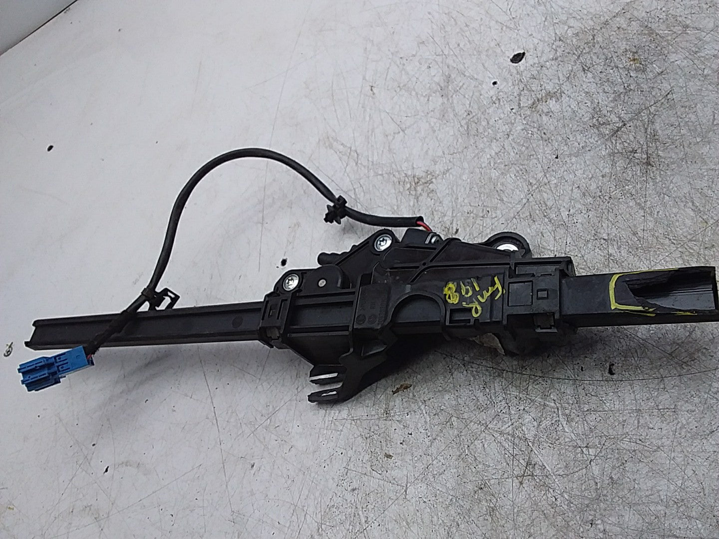 MERCEDES C-CLASS W205 SEAT BELT RETRACTOR REAR RIGHT A2058600282 DAMAGED FMR198