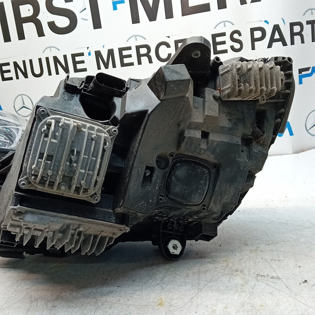 MERCEDES C-CLASS W205 HEADLIGHT DRIVER OS LEFT A2059068202 INTELLIGENT FMH198
