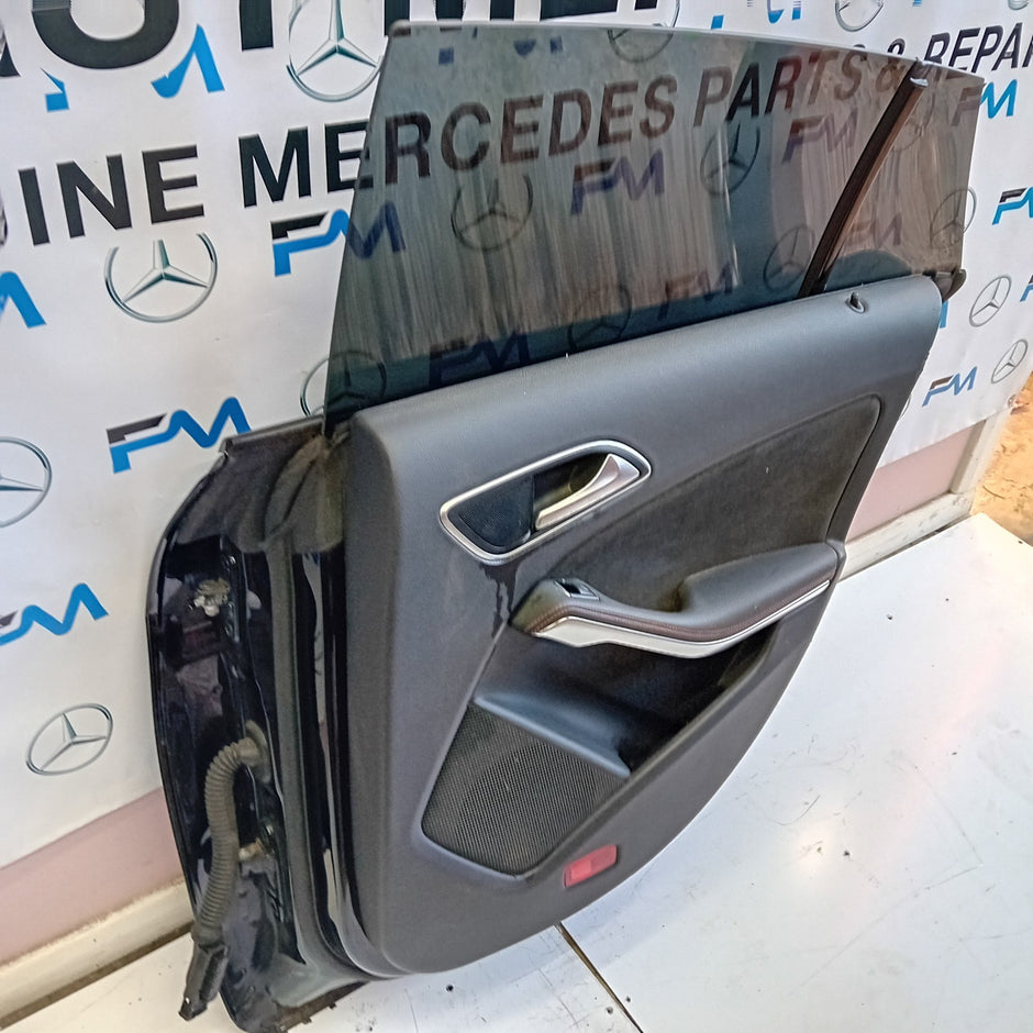 MERCEDES BENZ CLA-CLASS W117 DRIVER SIDE REAR DOOR ( OFF SIDE REAR ) FM011