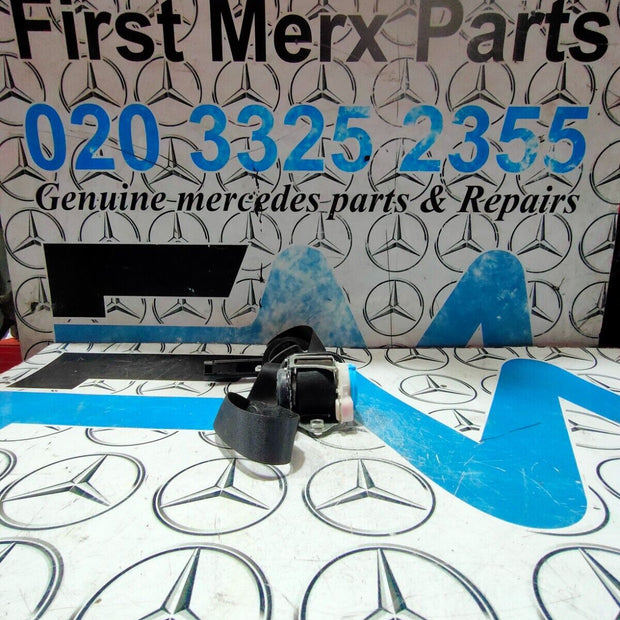 2012-18 MK3 MERCEDES A-CLASS FRONT SEAT BELT RH DRIVER SIDE A1768602285