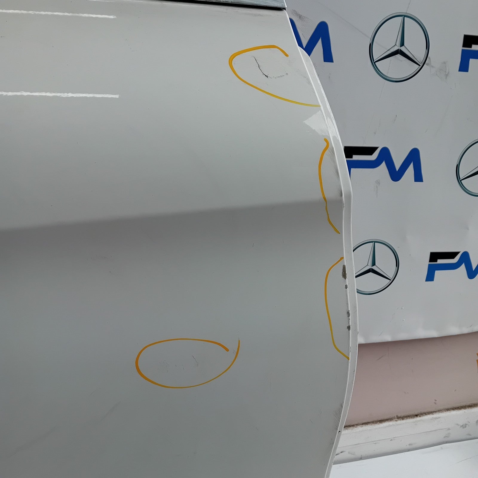 MERCEDES C-CLASS W205 DRIVER REAR DOOR OSR WHITE 2014 ON COMPLETE FMD446
