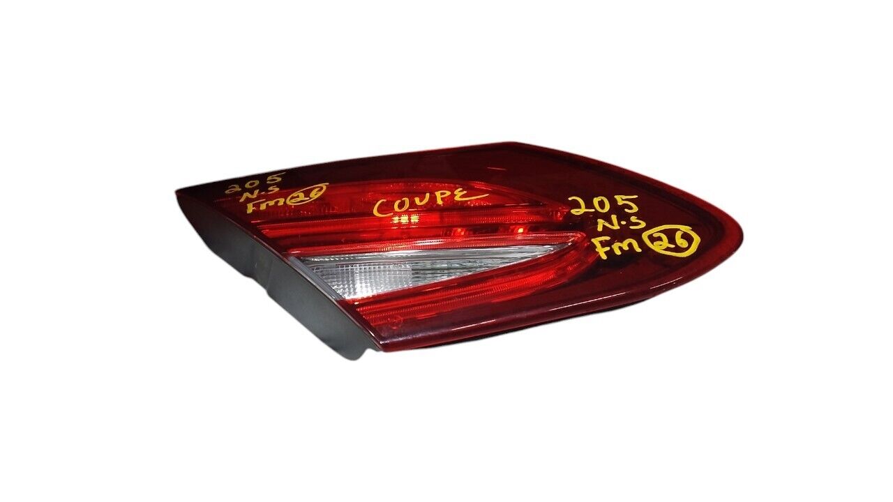 MERCEDES W205 COUPE PASSENGER SIDE INNER REAR LIGHT A2059066700 FM26