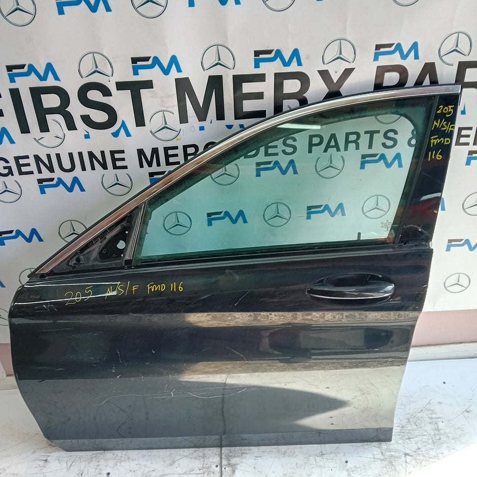 MERCEDES BENZ C-CLASS W205 PASSENGER SIDE FRONT DOOR N/S/F BLACK FMD116
