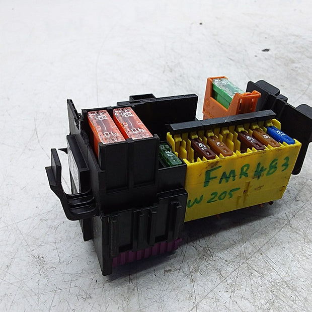 MERCEDES BENZ  C-CLASS W205  FUSE BOX RELAY BOX A2059067200 FMR483