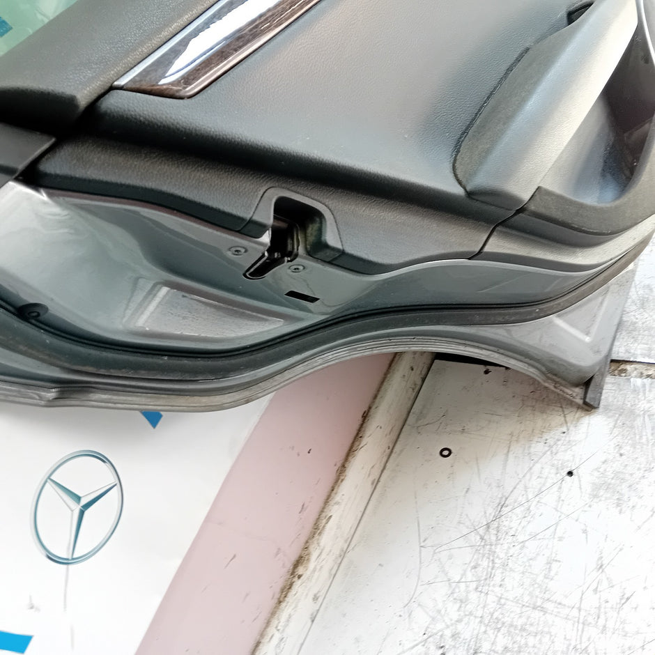 MERCEDES C-CLASS S204 EST PASSENGER REAR DOOR NSR 2014 ON SILVER COMPLETE FMD367