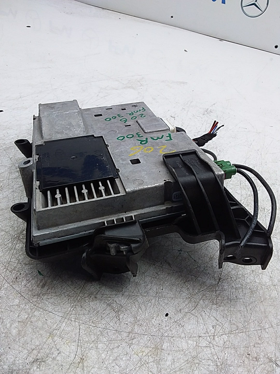 MERCEDES C-CLS W206 SPEEDO METER CONTROL UNIT A2069008621 FMR300