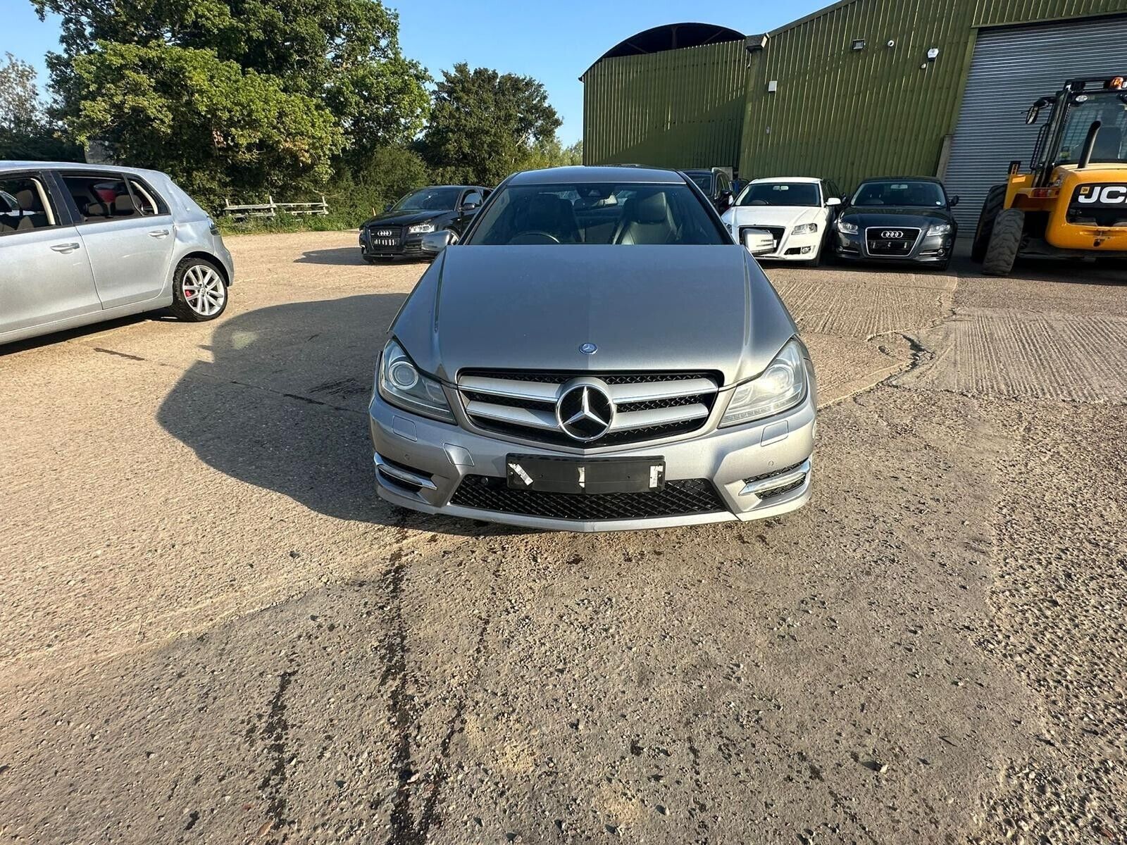 MERCEDES BENZ C-CLASS W204 - BREAKING / FRONT BUMPER AND WINGS