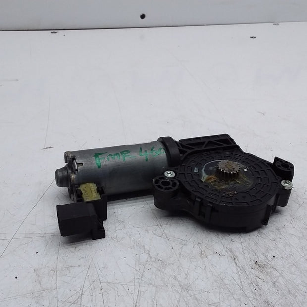 MERCEDES BENZ  CLA C117  MERCEDES CLA SUNROOF ACTUATOR  604836510 FMR460