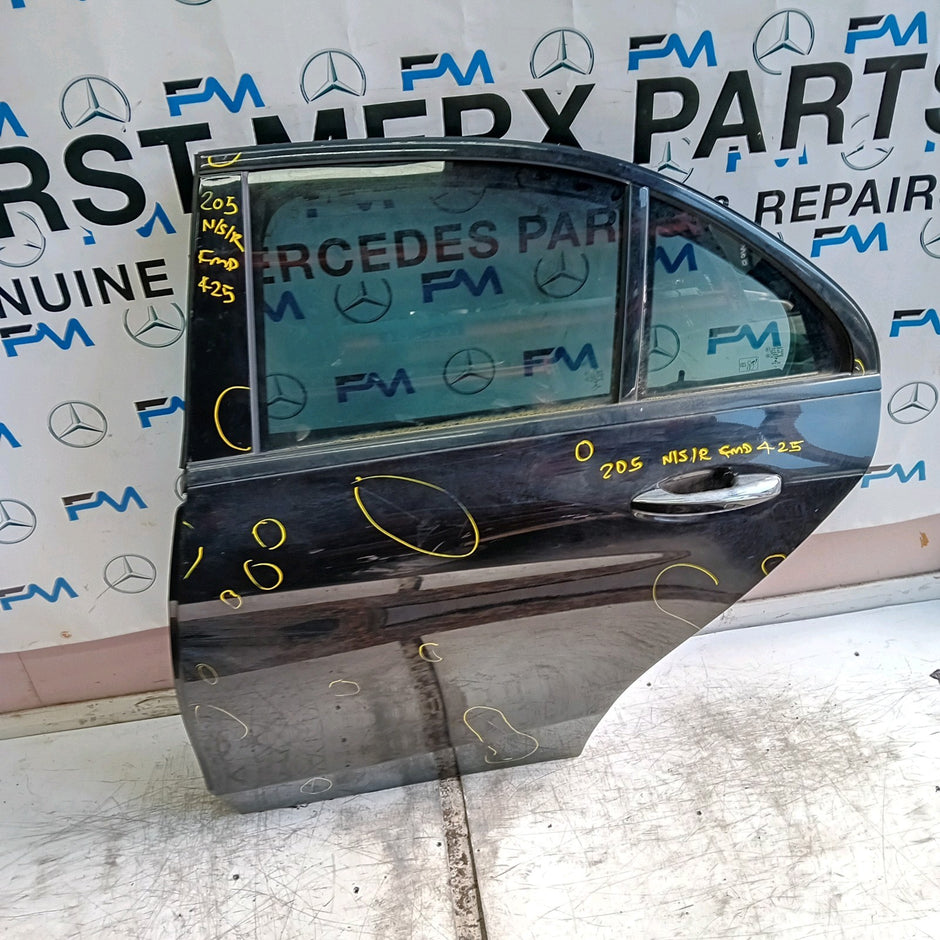MERCEDES C-CLASS W205 SLN PASSENGER REAR DOOR NSR BLACK 2014 ON COMPLETE FMD425