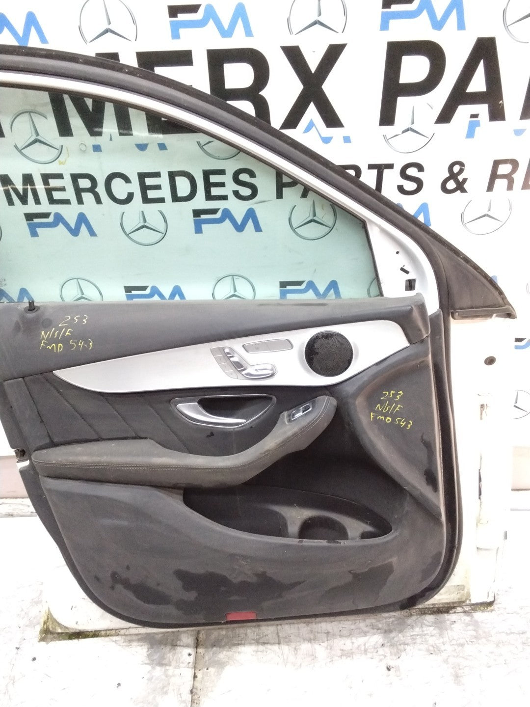 MERCEDES GLC W253 COUPE PASSENGER FRONT DOOR NSF WHITE 2016-2019 FMD543