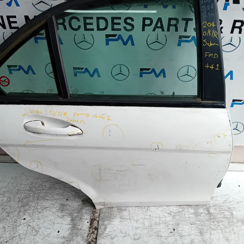 MERCEDES C-CLASS W204 SLN DRIVER REAR DOOR OSR WHITE 2008-2014 COMPLETE FMD441