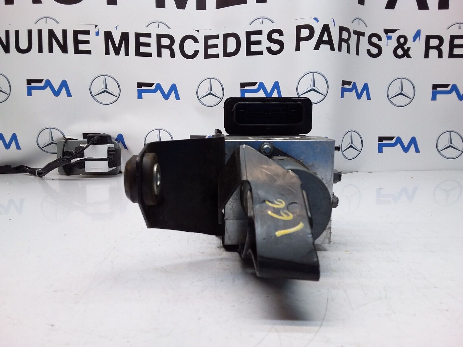 MERCEDES GLE W166 ABS PUMP MODULE CONTROL UNIT A1669013400 FM00441