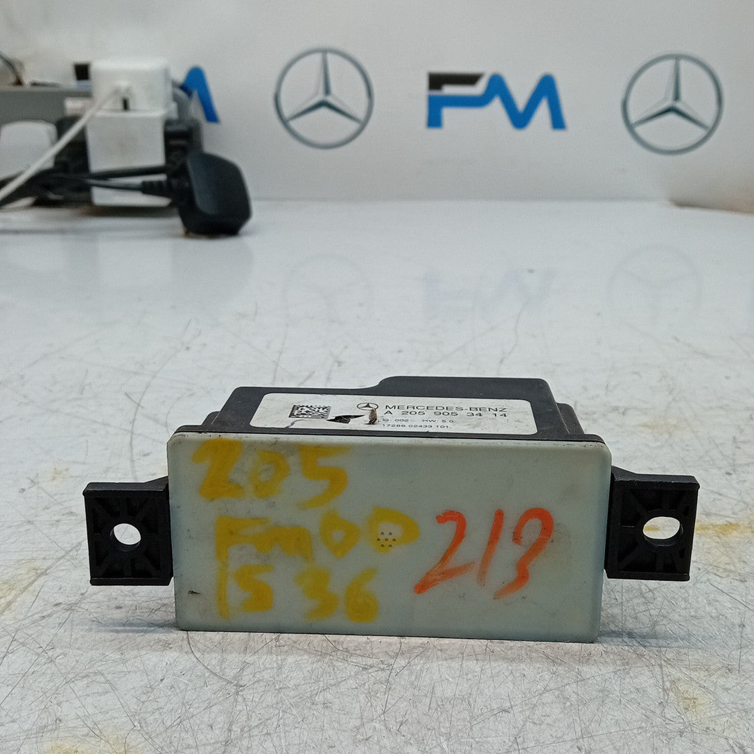 MERCEDES C-CLASS VOLTAGE CONVERTER AUXILIARY BATTERY W205 A2059053414 FM001536