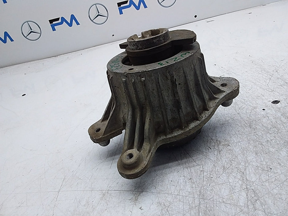 MERCEDES BENZ  E-CLASS W213  ENGINE MOUNT LEFT NS A2132400500 FMR323