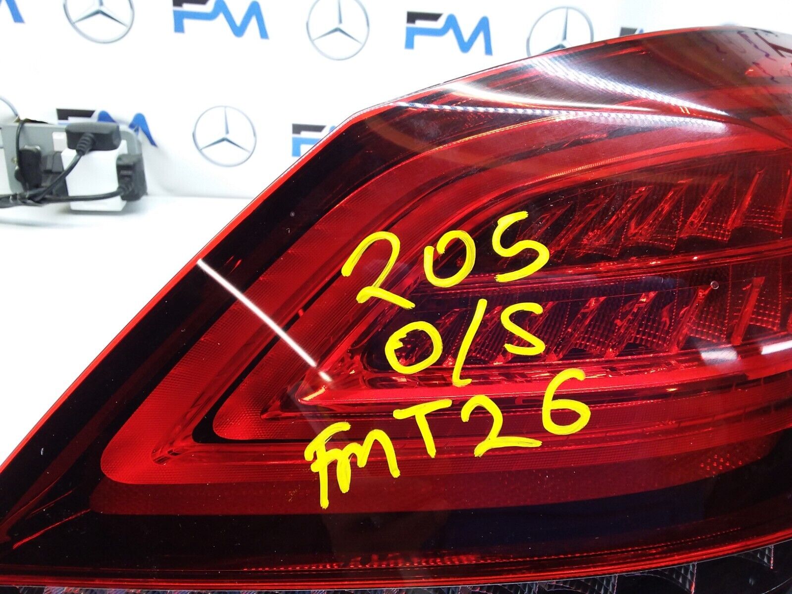 2020 MERCEDES  C CLASS W205 REAR DRIVER SIDE O/S LED LIGHT A2059067203 FMT26