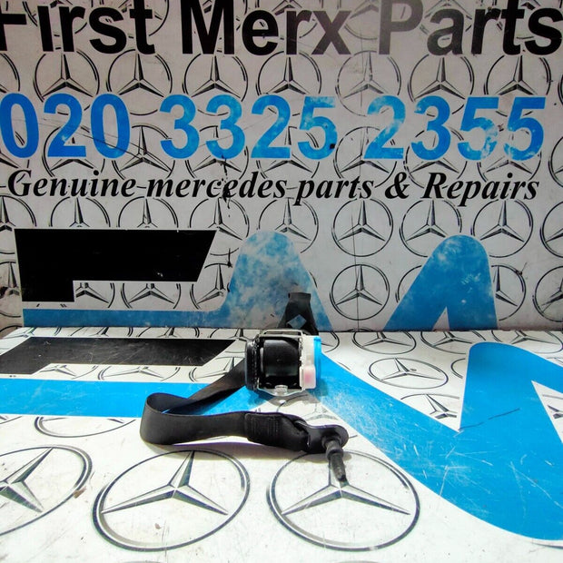 2012-18 MK3 MERCEDES A-CLASS FRONT SEAT BELT  DRIVER SIDE A1768602285