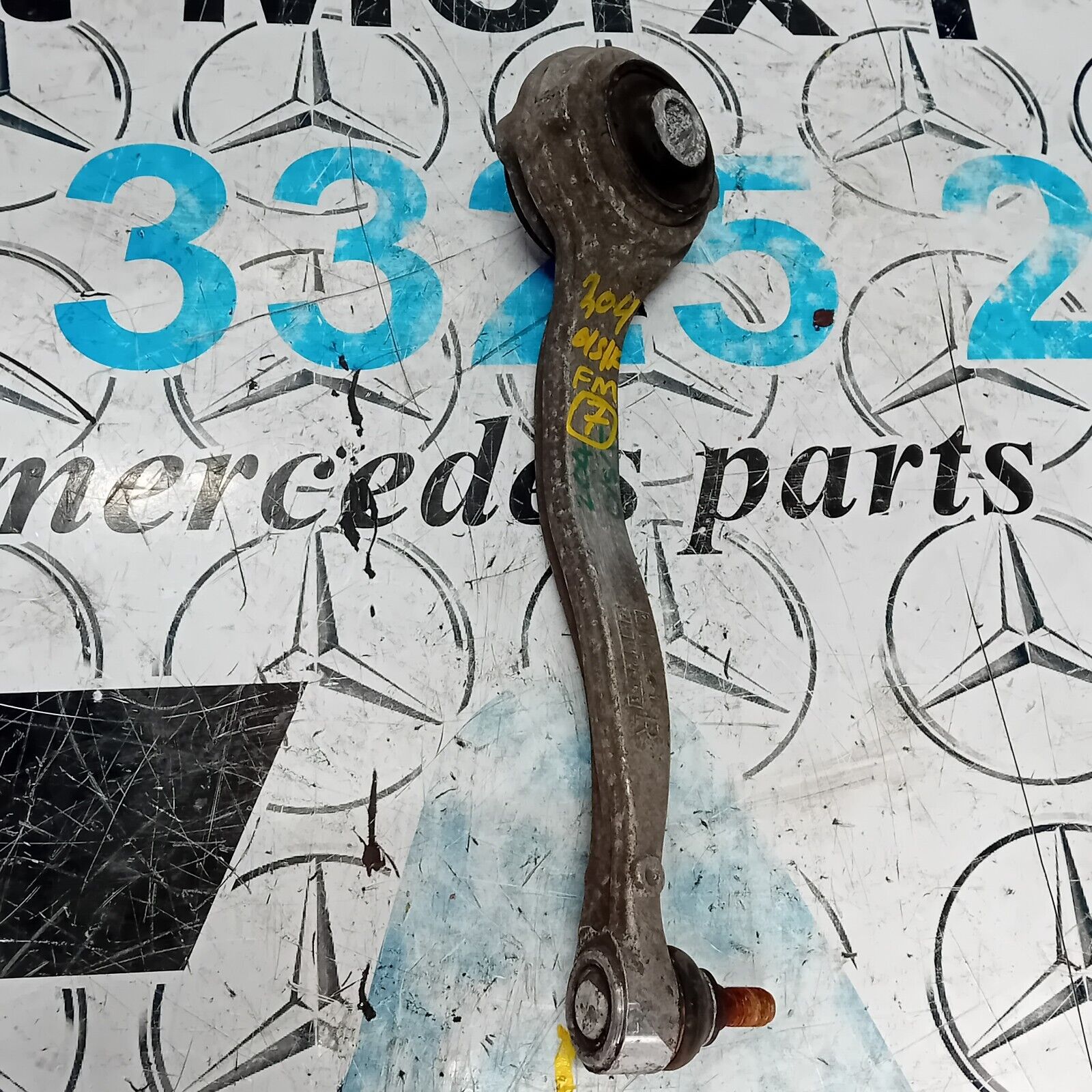 2016 MERCEDES W204 DRIVER SIDE FRONT (OSF) WISHBONE CONTROL ARM  FMW7