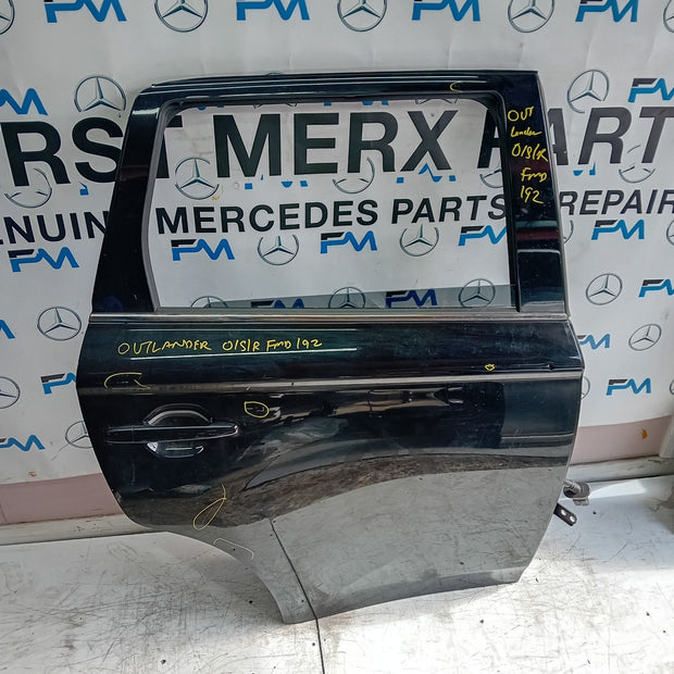 MITSUBISH OUTLANDER MK3 DRIVER SIDE REAR DOOR OSR BLACK 2013 COMPLETE FMD192