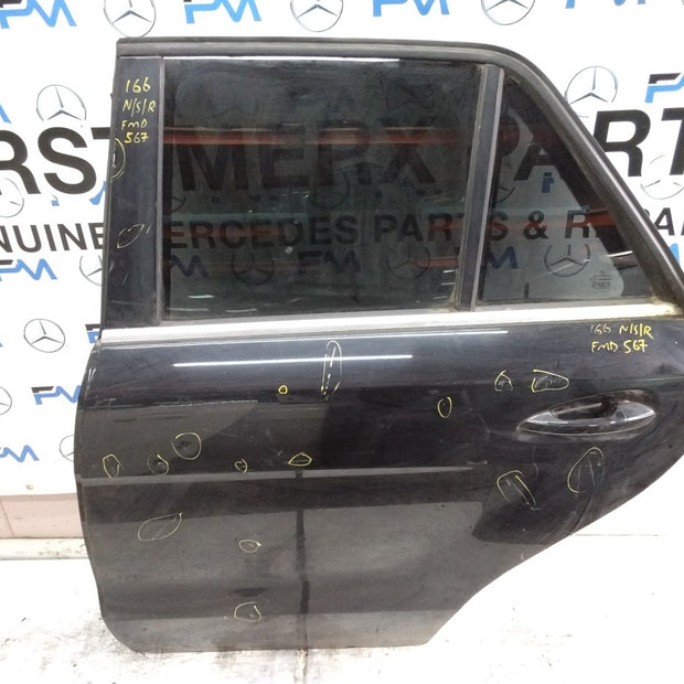 MERCEDES BENZ  M-CLASS W166  PASSENGER REAR DOOR NSR  BLACK 2011-15  FMD567