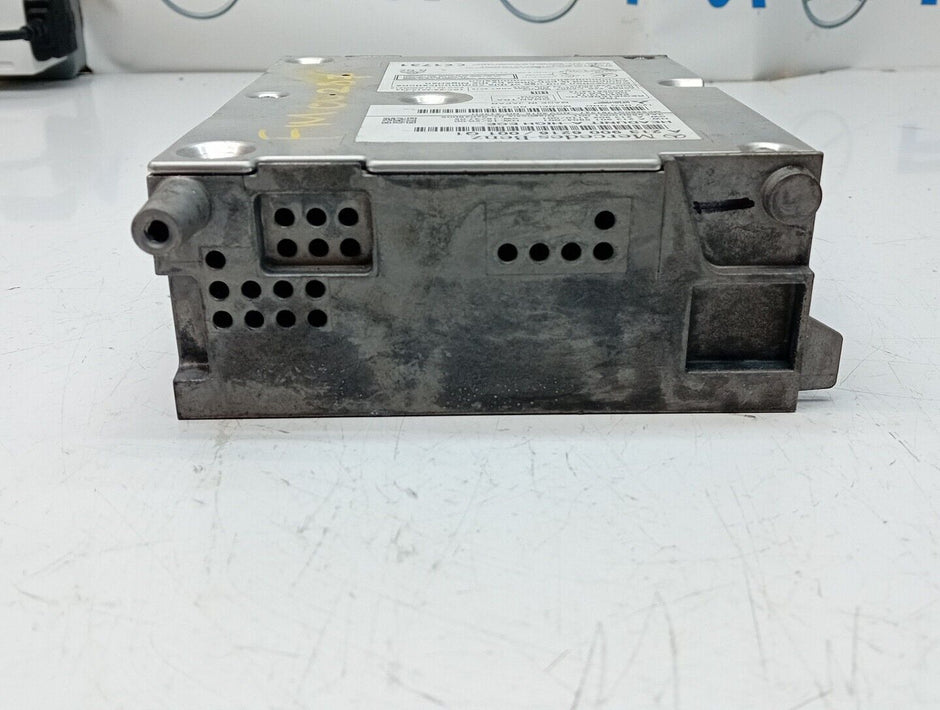 MERCEDES W213 COMMAND RADIO NAVIGATION HEADUNIT HIGH GPS ECE A2139006216 FM00287