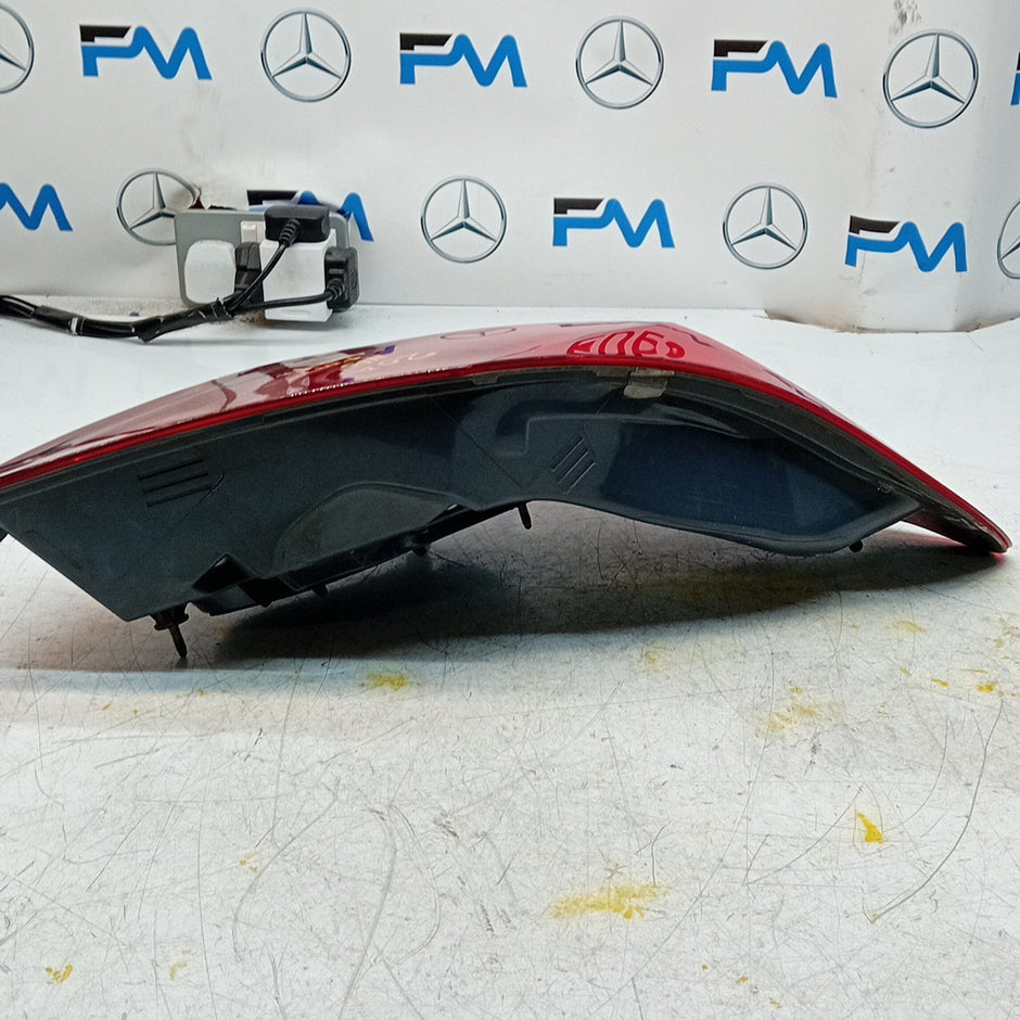 MERCEDES C-CLASS W205 PASSENGER LEFT REAR TAIL LIGHT A2059061357 2017 FMT297