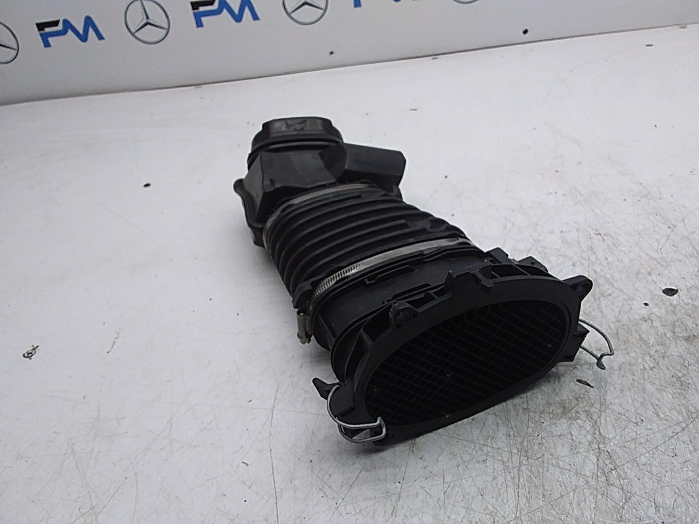 MERCEDES BENZ  E-CLASS W213  AIR INTAKE DUCT A6540980083 FMR217