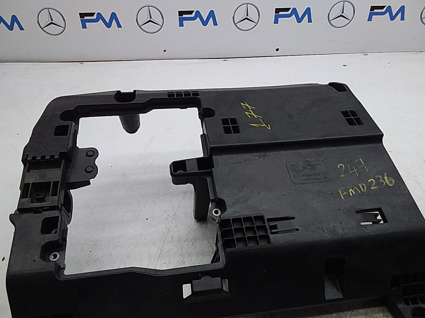 MERCEDES A-CLS W177 SAM MODULE PANEL COVER A2475402506 FMR236