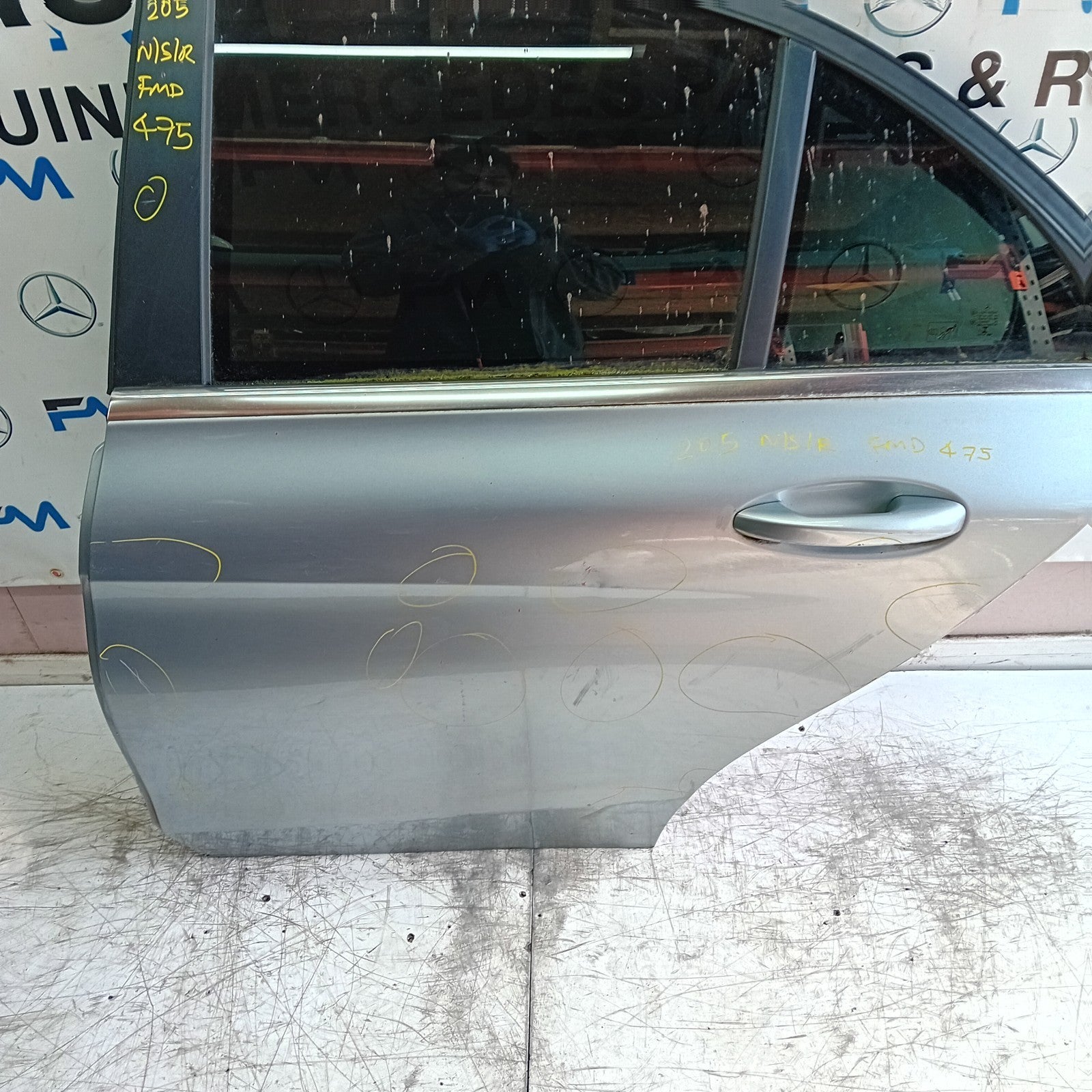 MERCEDES C-CLASS W205 PASSENGER REAR DOOR NSR SILVER 2014 ON COMPLETE FMD475