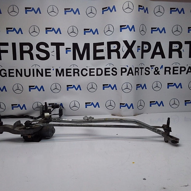 MERCEDES E-CLASS 2018 W213 A2138200740 FRONT WIPER MOTOR  FM00189
