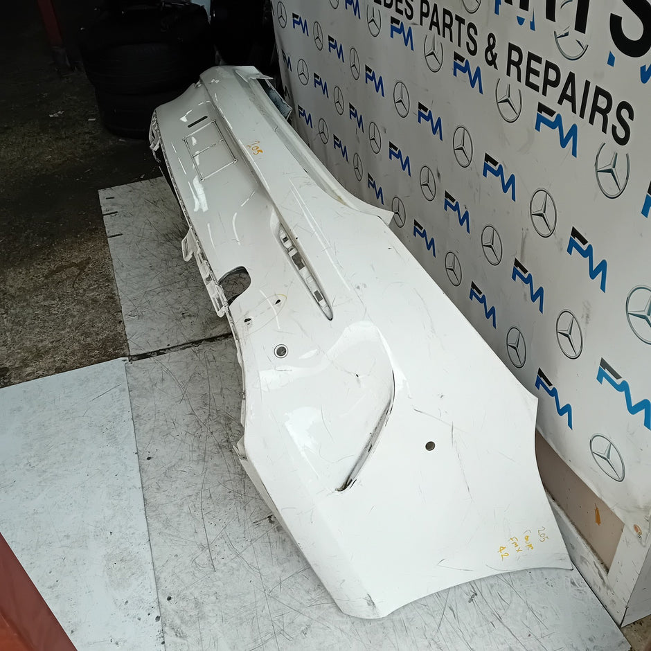 MERCEDES BENZ  C-CLASS C205 CP REAR BUMPER 2014 WHITE  COMPLETE FMX42