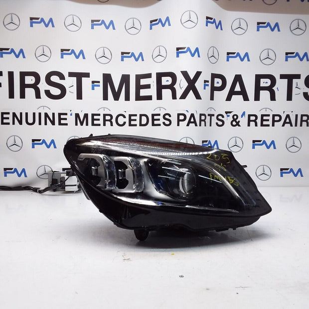 2018 MERCEDES C-CLASS W205 O/S HEADLIGHT COMPLETE  FACELIFT A2059069609 FMH53 