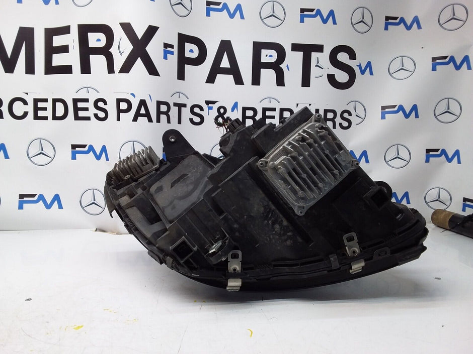 2017 MERCEDES C CLASS W205 HEADLIGHT FACELIFT PASSENGER NS A2059069404 FMH100