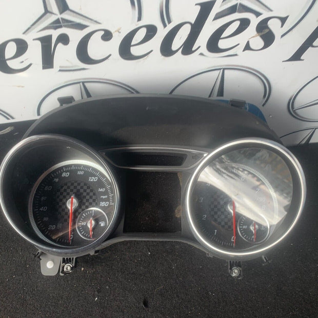 MERCEDES A CLASS W176 1.6 INSTRUMENT CLUSTER CLOCKS SPEEDOMETER A1769009804