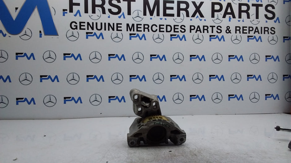 MERCEDES BENZ B-CLASS W246 LEFT ENGINE MOUNT A2462400217 FMR452