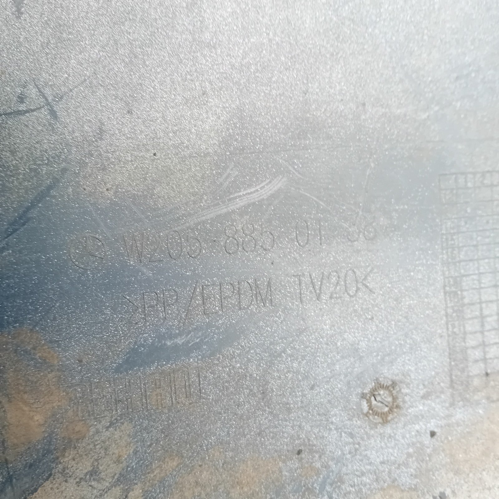 MERCEDES C-CLASS W205 SLN REAR BUMPER 2014 SILVER A2058850138 FMX44