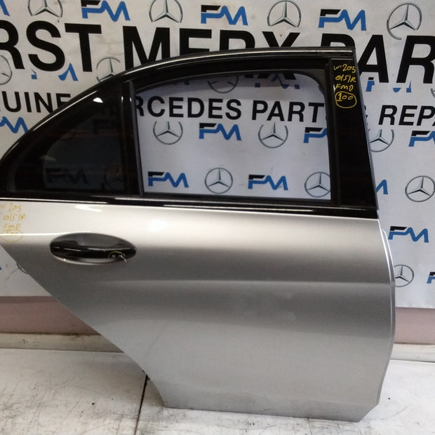 MERCEDES BENZ  C-CLASS W205 DRIVER SIDE REAR DOOR O/S/R COMPLETE SILVER FMD100