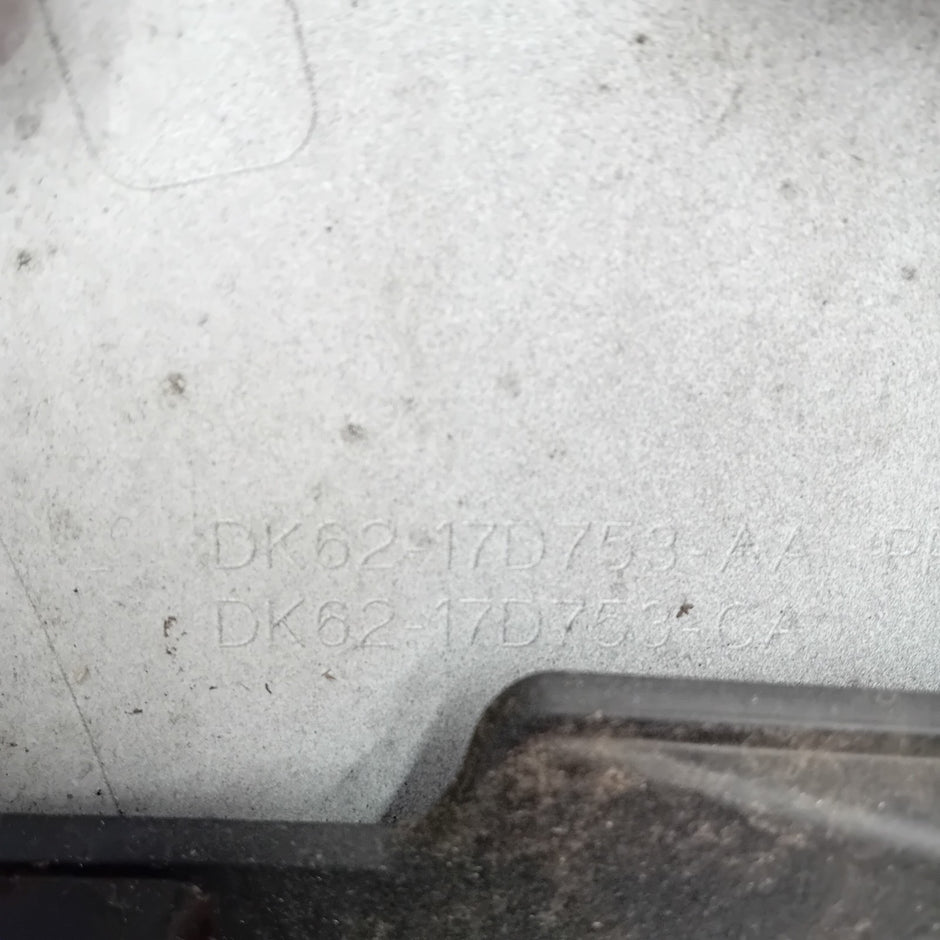 LAND ROVER SPORT REAR BUMPER WHITE 2013-2018 DK62 17D753AA FMX141